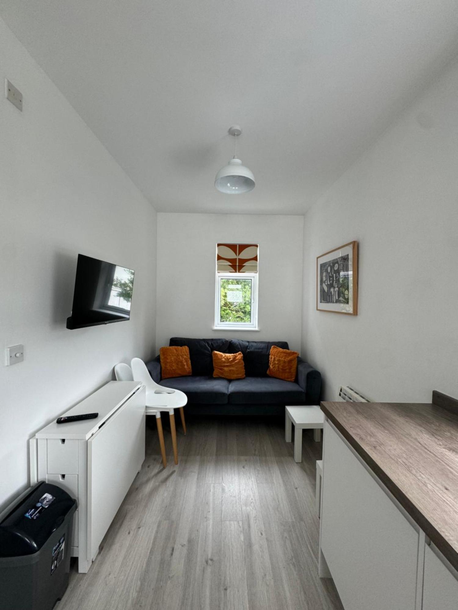 Armyn House Apartments, Your Coastal Escape In Falmouth Buitenkant foto
